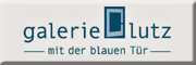 Galerie mit der blauen Tür Galerie mit der blauen Tür